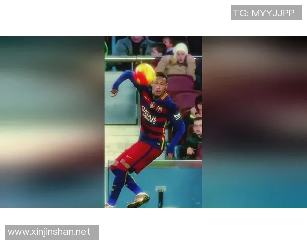 足球明星的胸前停球技巧解析与训练方法分享 足球明星的胸前停球技巧解析与训练方法分享